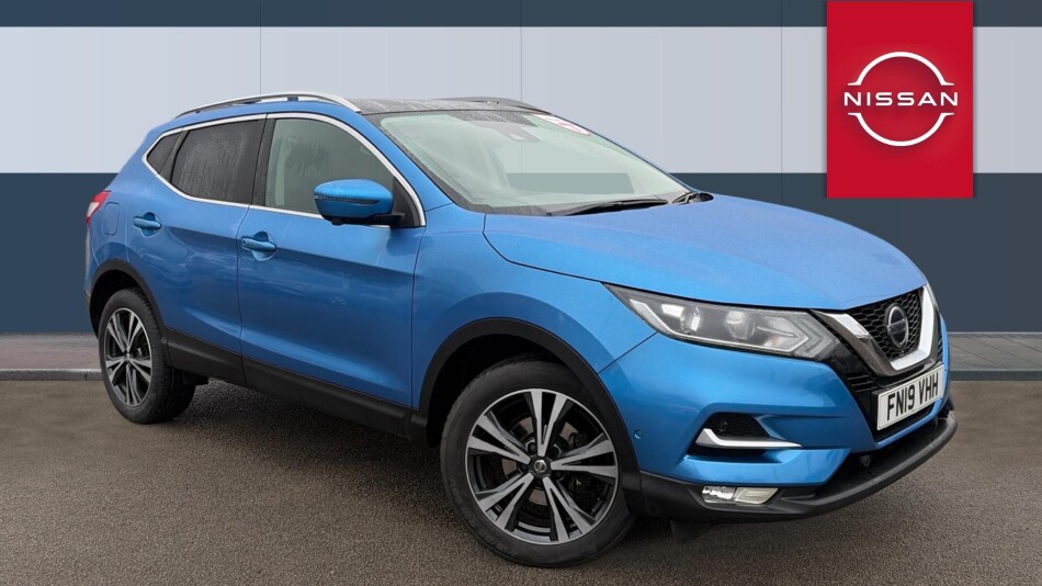 Nissan Qashqai 1.3 DiG-T N-Connecta 5dr Petrol Hatchback